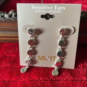 Mixit Silvertone Graduated Disc Drop Earrings Hypoallergenic JC19-6225S NEW